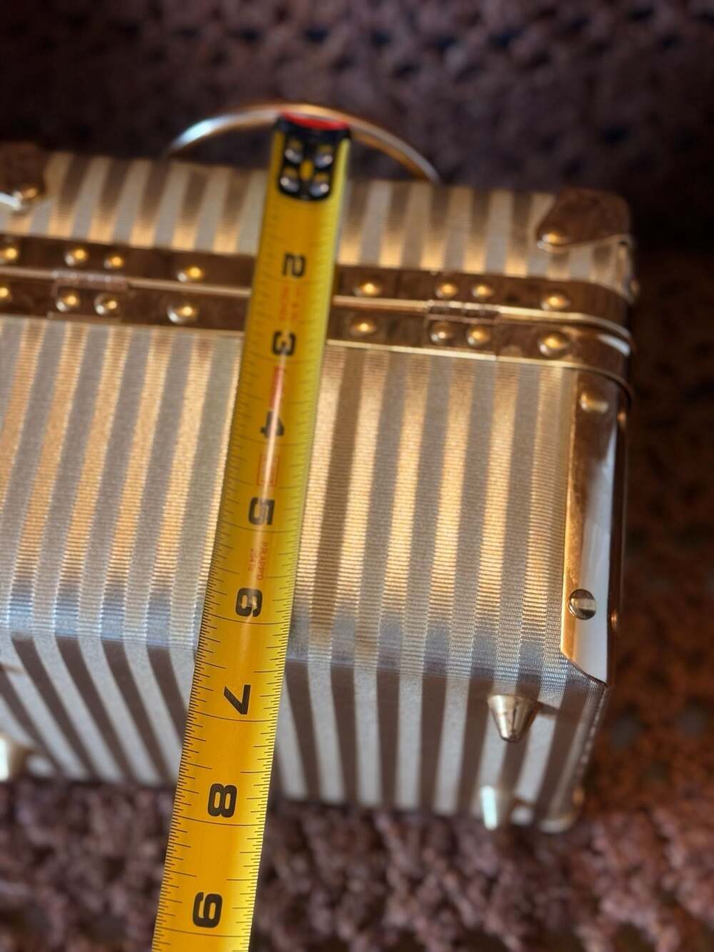 Vintage Gold Striped Mini Trunk Vanity Case - Picture 4 of 5